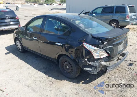 2014 Nissan Versa 1.6 Sv z USA, uszkodzony, nr VIN 3N1CN7AP8EL826028